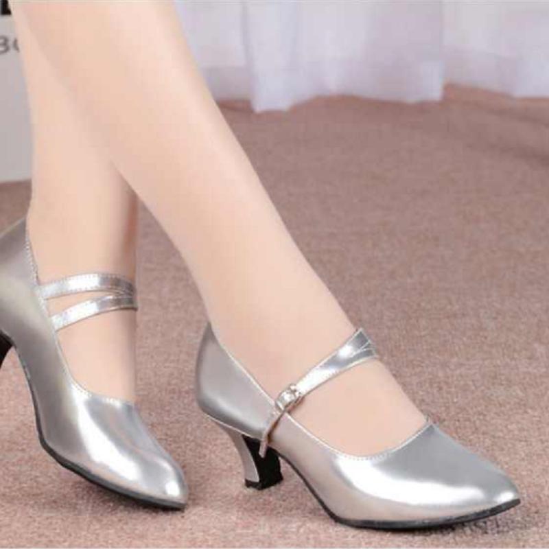 Sapatos Femininas Women Cute Siilver Light Weight Buckle Strap Square Heel Shoes Lady Casual Comfort Dance Shoes Ab648