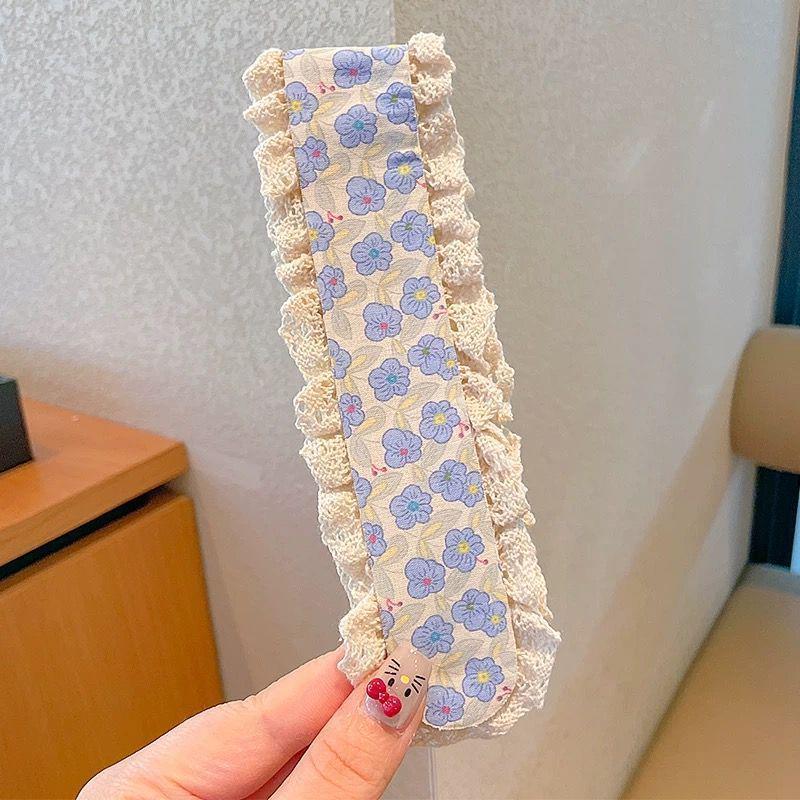 Floral Knit Choppy Bangs Sticker Headband for Women – Non-Slip Hair Magic for Washing Face.