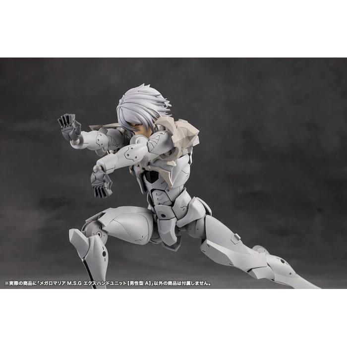 Kotobukiya Megalomaria M.S.G Ex Hand Unit [Male Type A] 20mm Non-Scale Model Kit 10cm X 10cm X 2cm
