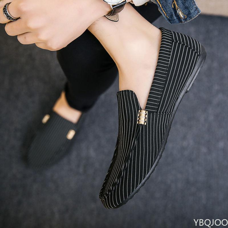 Mocasines para Hombre Primavera Verano Tallas Grandes Ligeros Cómodos Planos Casuales Hombres Transpirables Slip-on Piel Suave Zapatos de Conducir