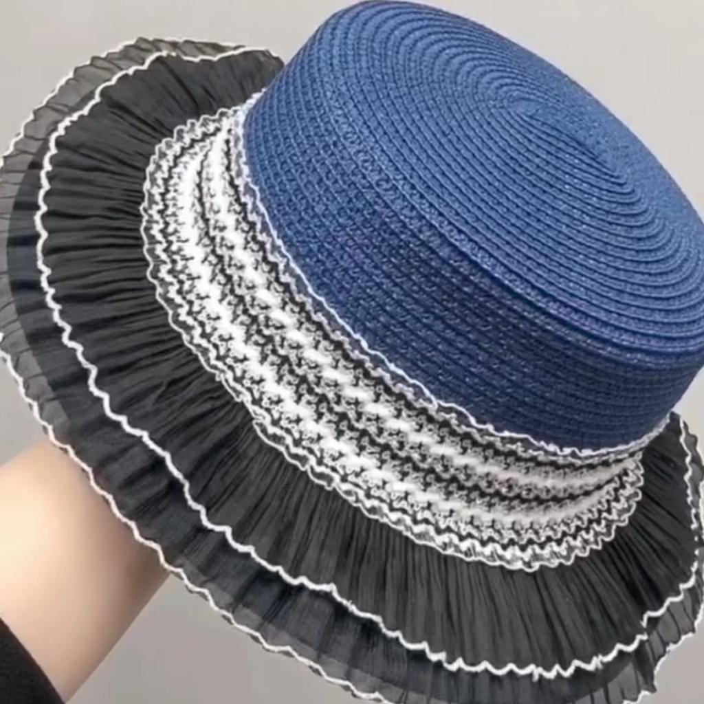 Grass Hat Women's Summer Two-layer Skirt with Flat Top Sun Protection and Sunshade Hat, Artistic and Fashionable Hat