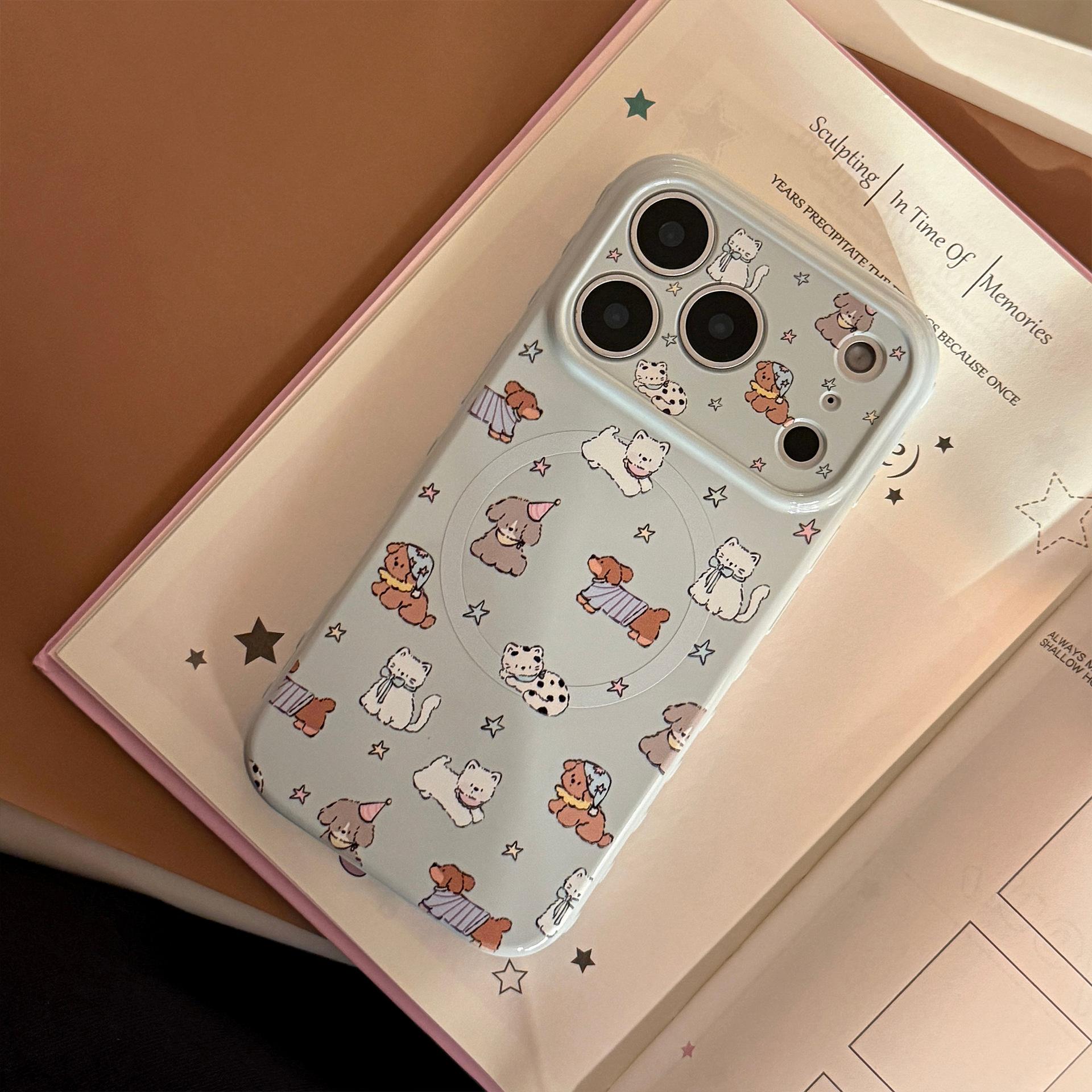 Blue cute pet cartoon is suitable for 17 Apple 17pm mobile phone case iphone16 rotating magnetic suction bracket 13 anti-drop 15 17promax precision hole
