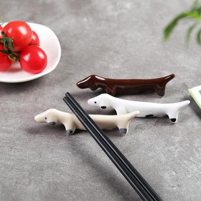 1Pcs Cute Ceramic Dachshund Dog Chopsticks Holder Spoon Forks Knife Rest Stand Lovely Rack Stand Tableware