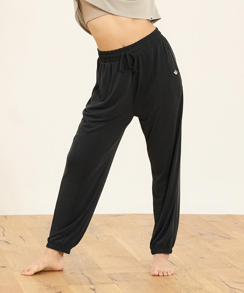 Seutoliyoga Soft Modal Jogger Pants