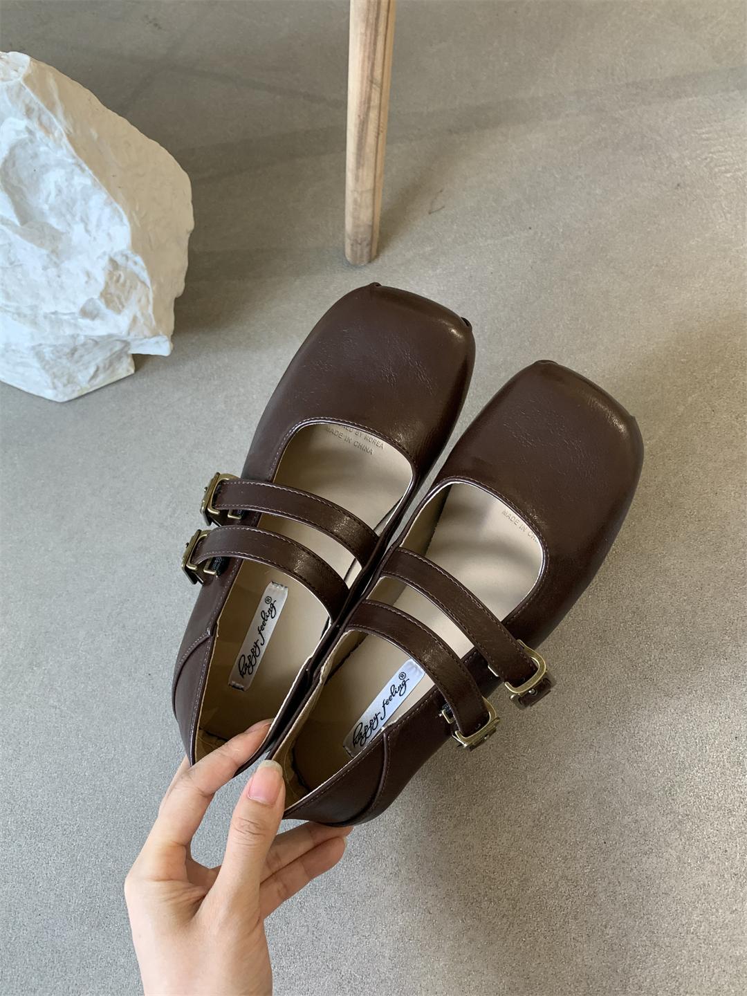 

Мода Bailamos Новый Бренд Женские Туфли на Плоской Подошве Мода Квадратный Носок Мелкие Женские Туфли Мэри Джейн Мягкая Подошва Уличные Лоферы Женские 35