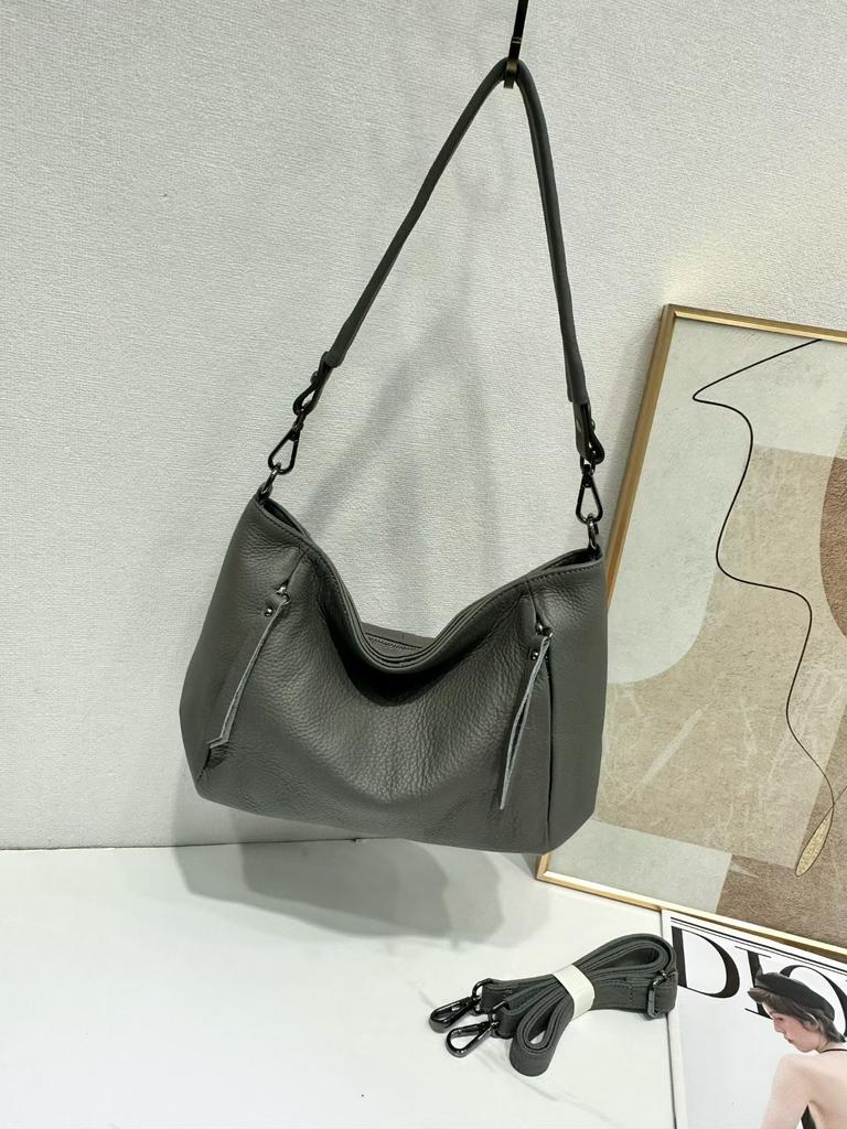 Women's Top-Grain Leather Crossbody Shoulder Bag | Large Capacity Solid Color | European American Fashi Commuter Handbag