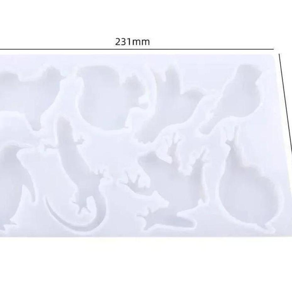 1 Pcs Handmade Creative Shape Mold DIY Crystal Epoxy Resin Mold Animal Frog Lizard Keychain Mirror Silicone Mold Accessories
