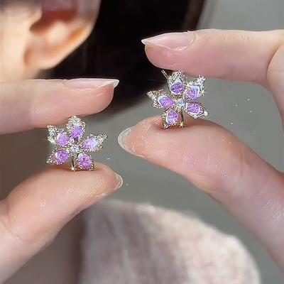 Kristall-Ahornblatt-Ohrringe Exquisite Kleine Ohrringe Leichter Luxus Premium-Gefühl Vielseitig Frisch Unaufdringliche Ohrringe Damen