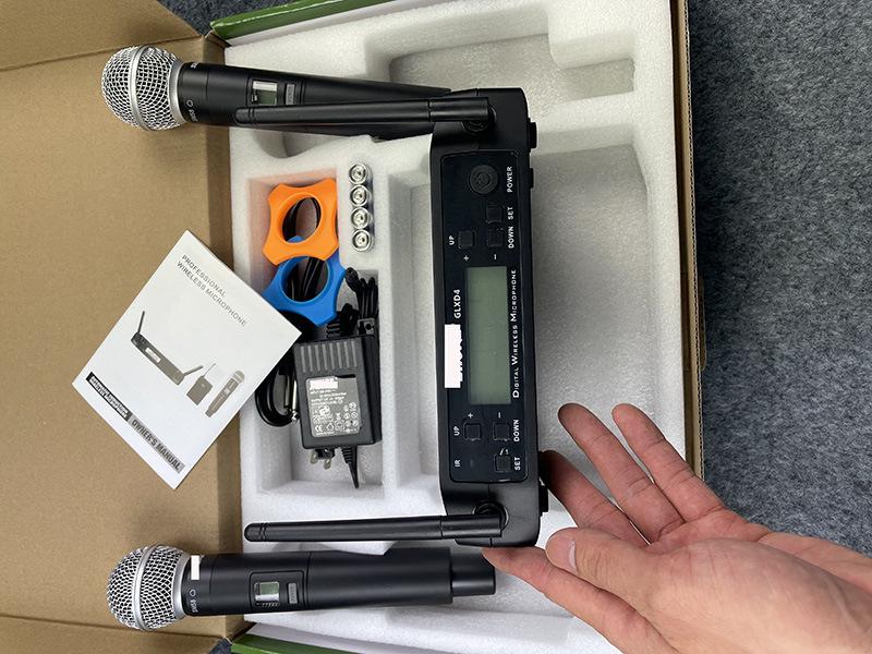 GLXD4 SM58 Dual Wireless Microphone (Color Box Packaging)