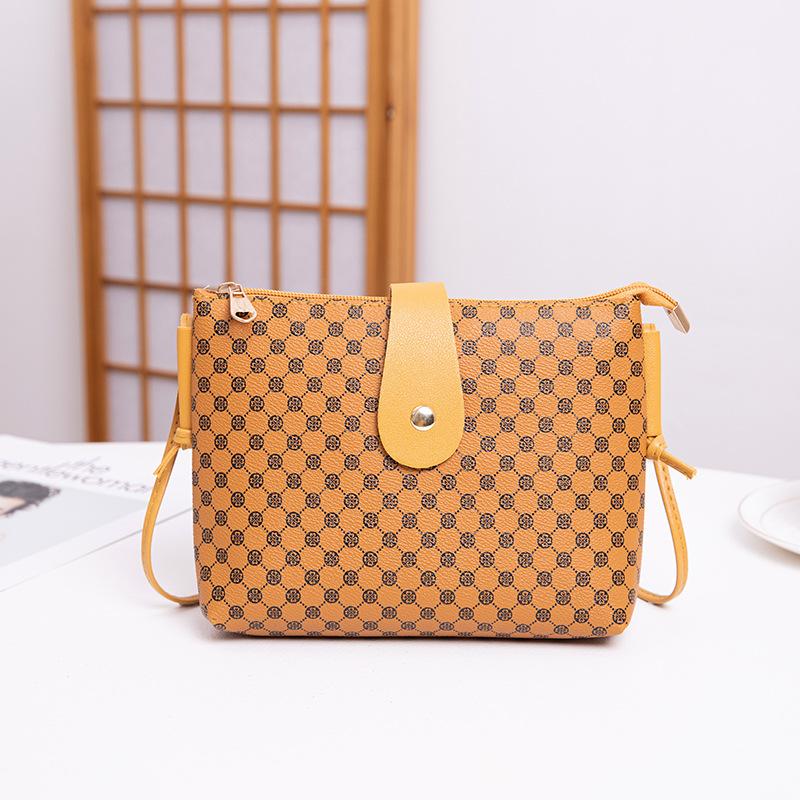 Retro polka dot printed buckle shoulder crossbody bucket bag new versatile fashion large capacity women's bag