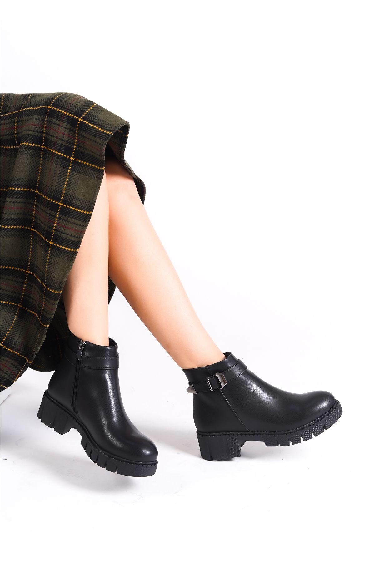 

Women Modern Stylish Fashion Women Belt Detail Black Leather Boots 38
