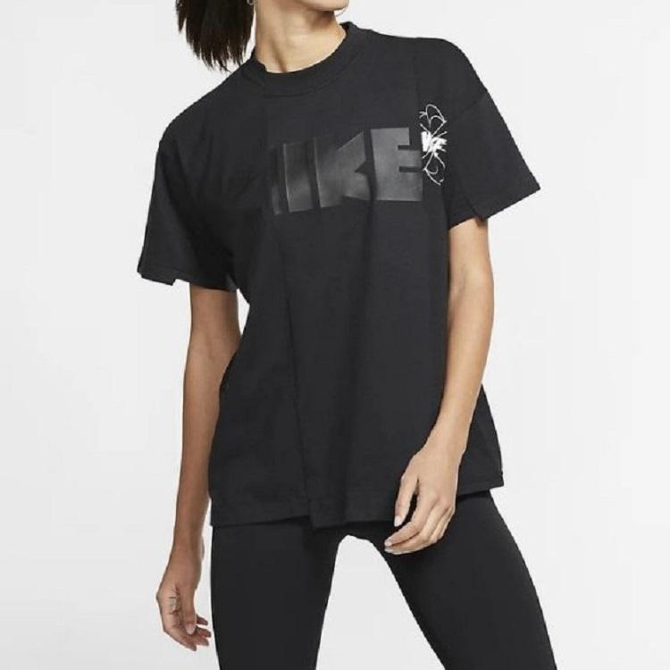 (WMNS) Nike x sacai NRG Splicing Logo T-Shirt 'Black' Women's CD6311-010
