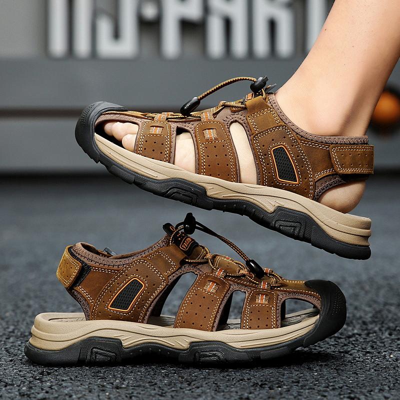 Fashion Leather Men Sandals Summer New Beach Men Comfortable Sandals Outdoor Men's Casual Shoes Fashion Hollow Out Flats Big Size 38-46