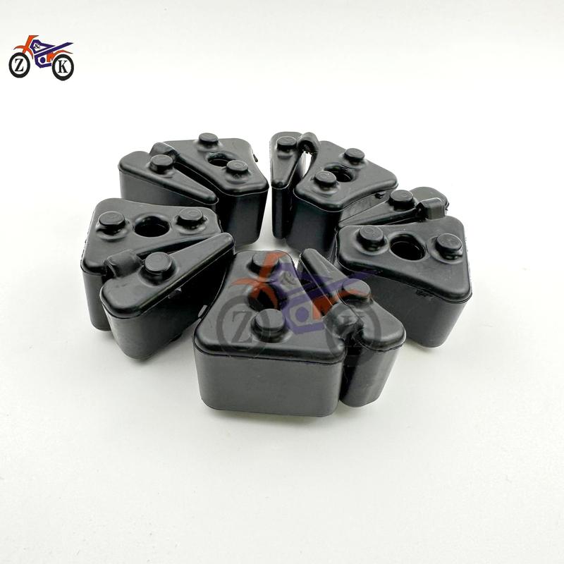 

5 pcs Motorcycle Rear Wheel Damper Set for Honda VT750 DC C CD Black Rear Wheel Damper Shadow Sprocket Rubber Motorcycle