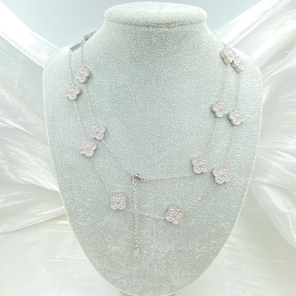 

13MM Titanium Steel 90CM 20 Flower Double-sided Mother-of-pearl Lucky Four-leaf Clover Necklace Ladies Fashion Sweater Chain