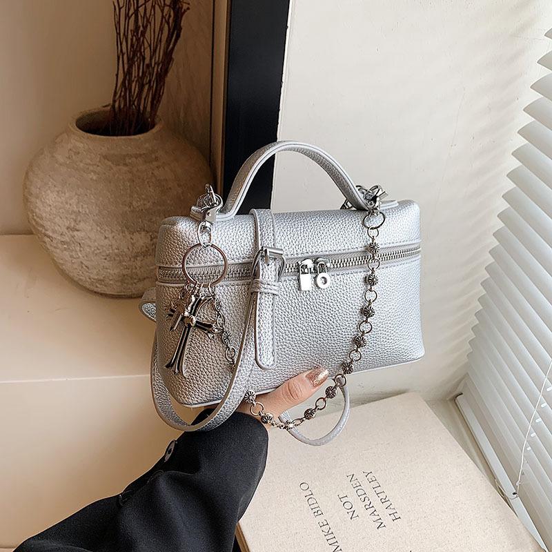 Neue modische High-End-Ketten-Tasche in Unifarbe, tragbar, Schultertasche, Umhängetasche, trendige Damenhandtasche