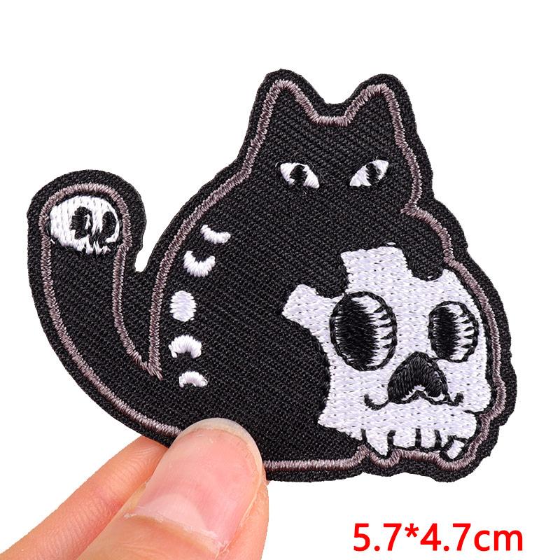 NEW Cartoon Animal Embroidered Patches Goose Frog Cat Patch Iron On Patches For Clothing Hats Jackets Backpack Embroidery Badges