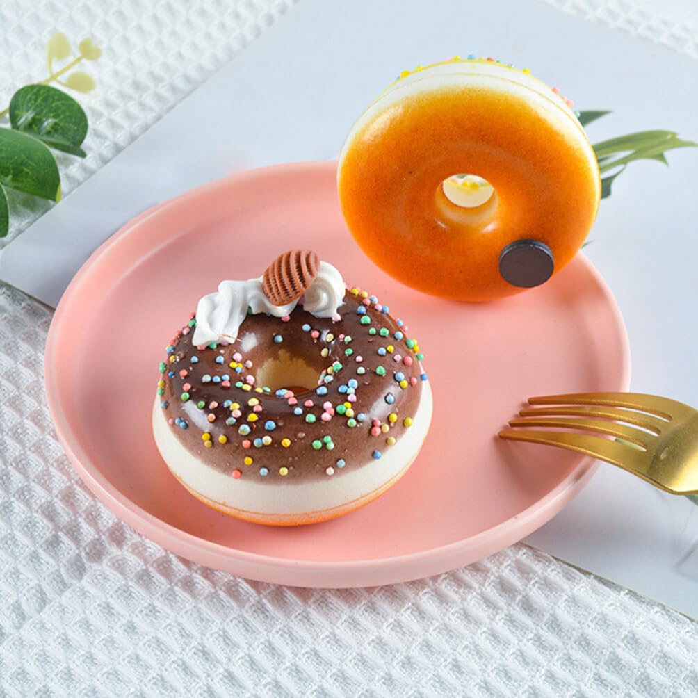 Totority Zestaw 4 sztucznych modeli pączków, 7,00 x 7,00 x 3,00 cm, Symulowane pączki jako rekwizyty do zdjęć i dekoracje imprezowe, Realistycznie wyglądające sztuczne