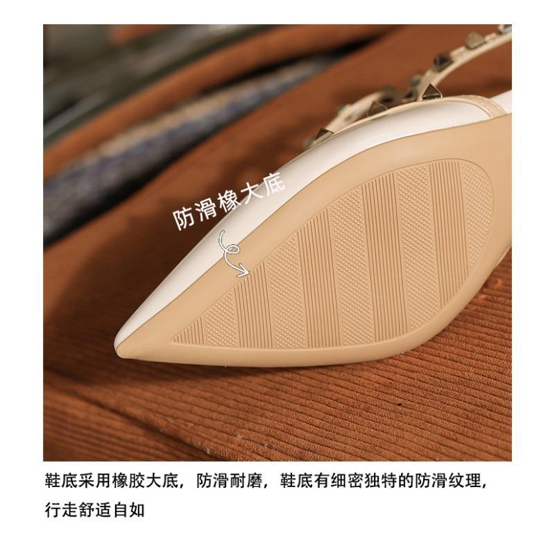 Dámské sandály na silném podpatku Letní Nová móda Špičatá špička Nýty Sandály na vysokém podpatku Dámské