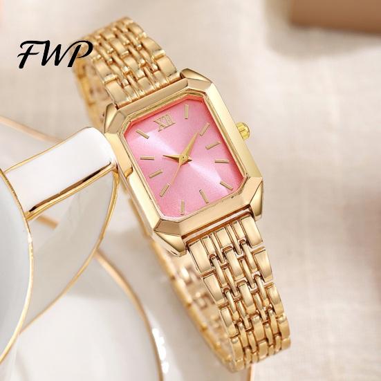 Modern Minimalist Watch Ladies Light Luxury Style Square Dial Steel Elegant Women Wristwatch Strap Embellishment for Office Party Date Night Quartz
