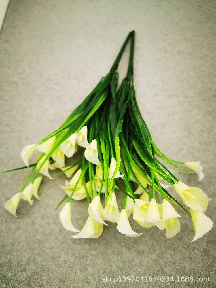 1 STK Künstliche Blumen Farbe Calla Lilie Kunstblumen Für Außengarten Terrasse Draußen Fenster Hof Büro Zuhause Schreibtisch Zimmer