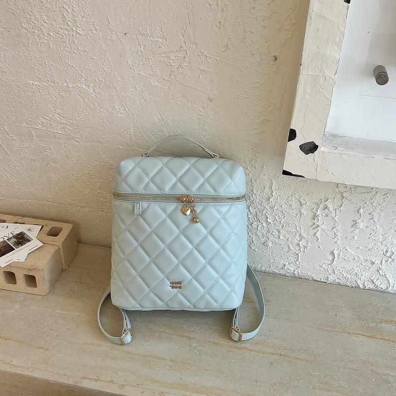 Schoolbag diamond embroidery thread women's backpack 1011 new trendy fashion versatile chain backpack exquisite super fire small schoolbag