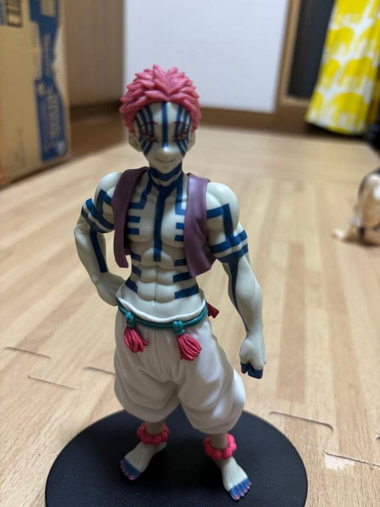 [USED] Akaza figure