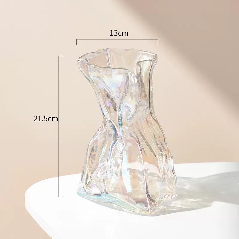 European Style Transparent Glass Vase for Creative Flower Arrangements - High-End Décor for Living Room or Desktop.