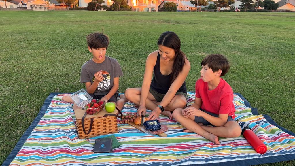 Lunatec Aquabot Clear 750ml Water Bottle for Outdoor Camping Multi-Purpose (LTA1050000)