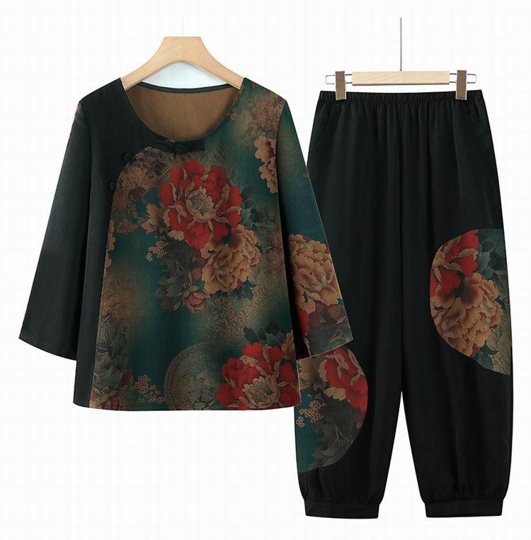 Dreiviertelarm-Bluse in Übergröße für Damen mittleren Alters und Senioren