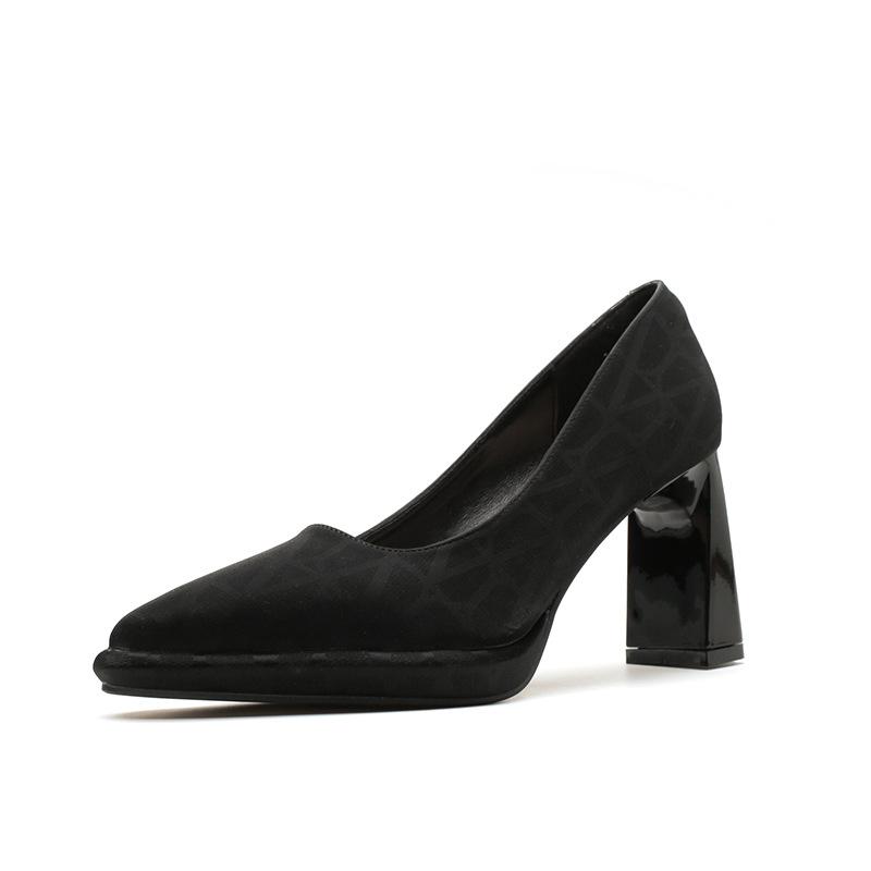 

A596-3 French pointed single shoes 2025 new thick heel high heels waterproof table professional work versatile women s shoes 34 чорний