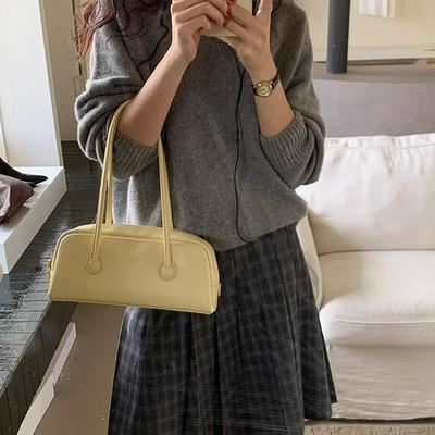 2025 Niche Design Advanced Texture Large Capacity Shoulder Armpit Bag Fashionable Korean Version Foreign Style Baguette Small Square Bag