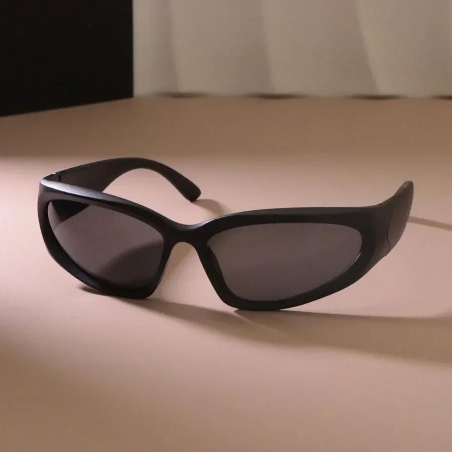 Retro Square Designer Sunglasses Women Men Small Frame Mirror Sun Glasses Female Male Outdoor Vintage Brand