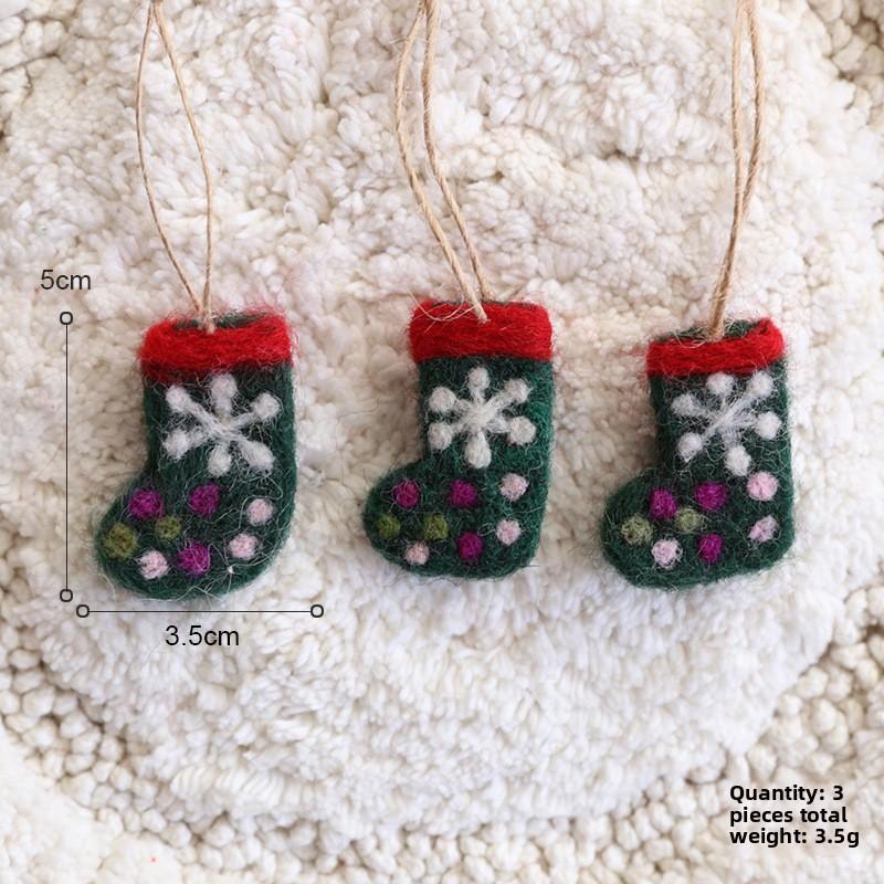 

Felt Christmas Decorations With Cartoon Style For Festive Tree Green Socks