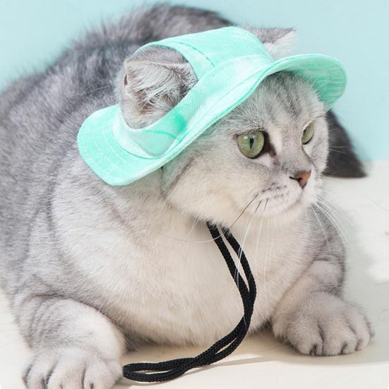 Kis és közepes méretű kutyák és macskák számára készült kisállat napkalap fülnyílásokkal, állítható batikolt bucket kalap, kültéri kerek karimájú napvédő kalap