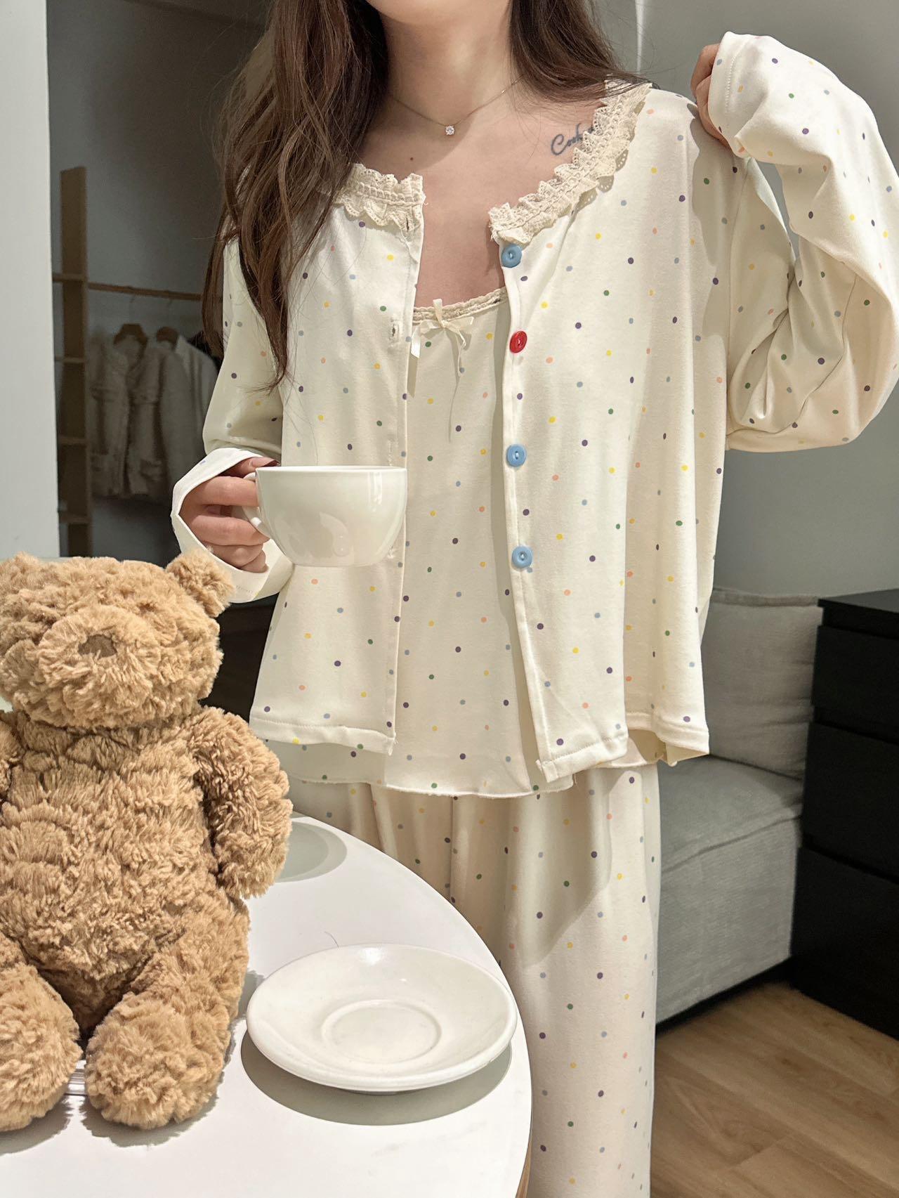 

HONGSHENG Кружевной пижамный комплект «Сладкая девочка»: Майка, с длинным рукавом и длинные брюки для дома. M fits 40-50 kg