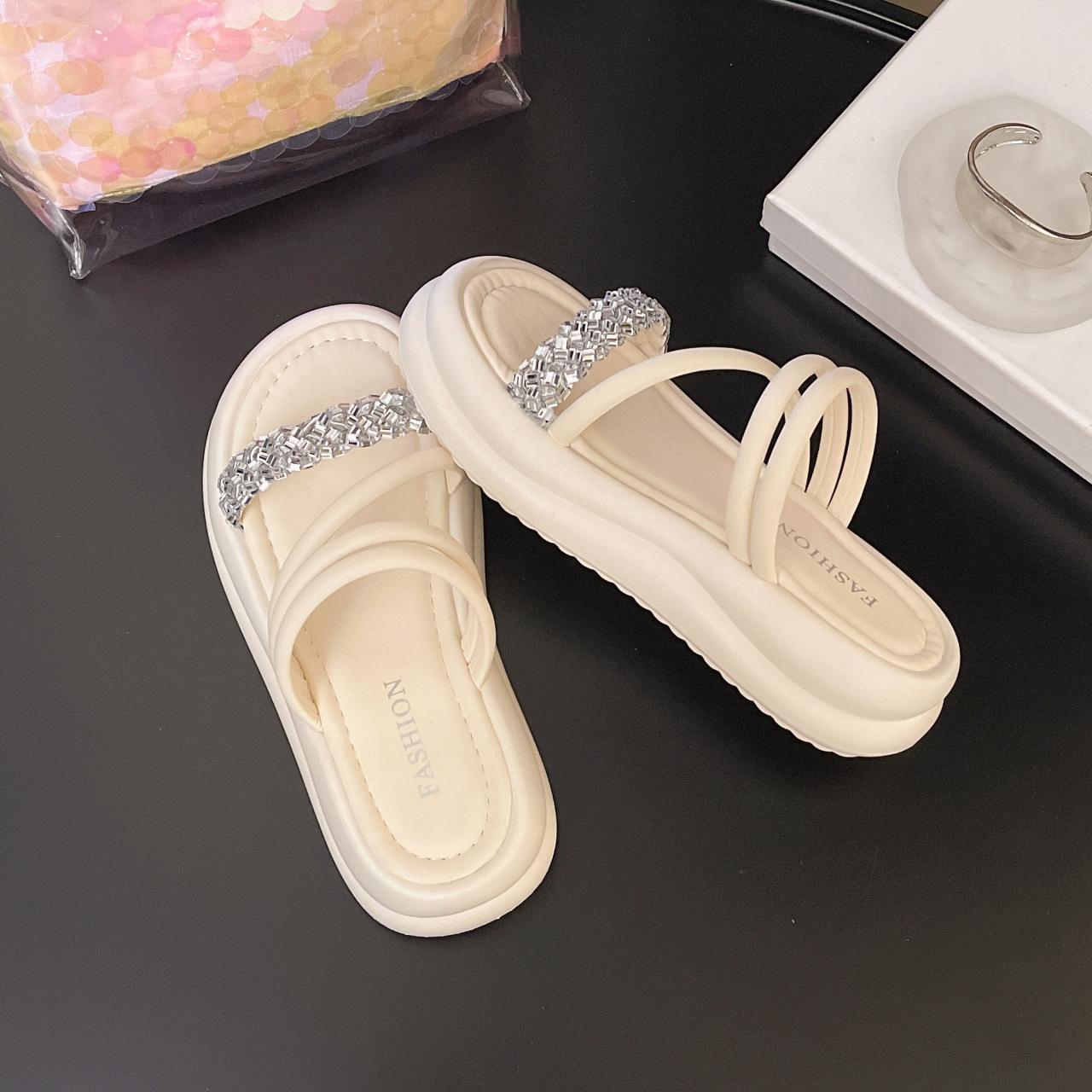 

Высококлассная модная универсальная крутая обувь-шлепанцы женская летние сандалии со стразами для улицы на толстой подошве повседневная пляжная обувь с перемычкой 40 бежевый
