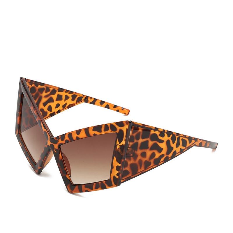 Luxury punk women sunglasses oversized cat eye windproof UV400 lenses fashion runway show frames modern