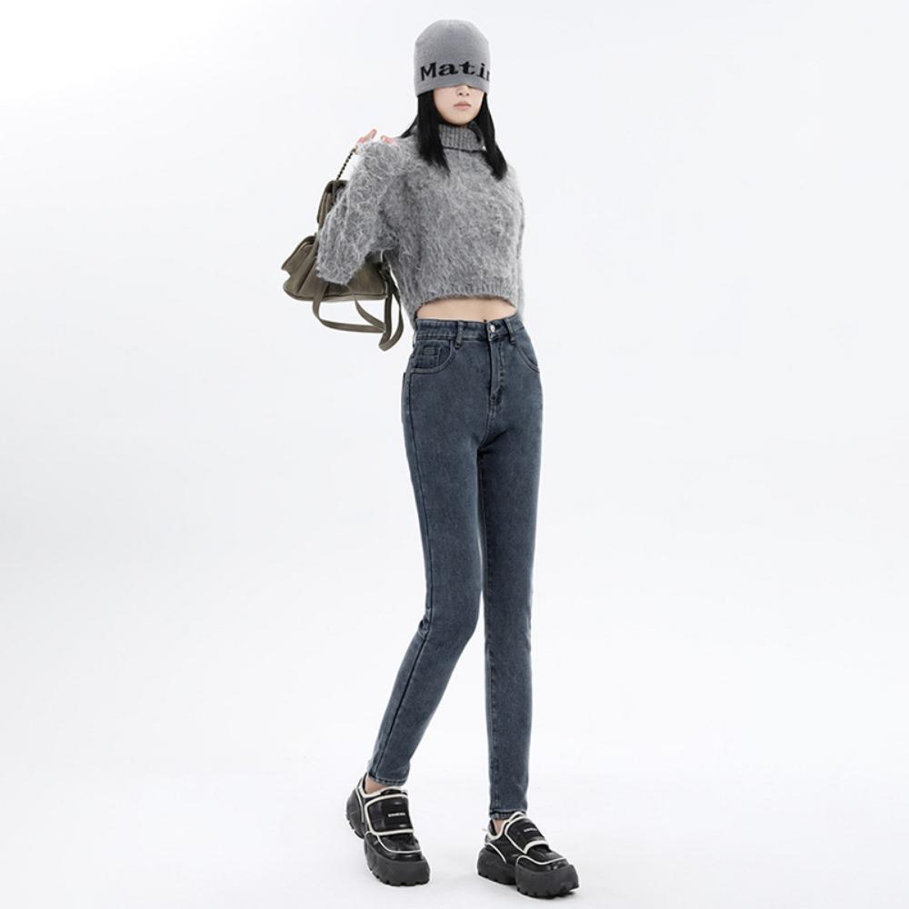 Casual Versatile Jeans Women's 2025 Winter New Thin Elastic Tight Body Hip Lift Piled Thickened Pants