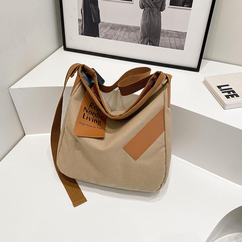 

Stylish Large Capacity Tote Bag For Women In Chic Black Beige And Khaki Colors хакі