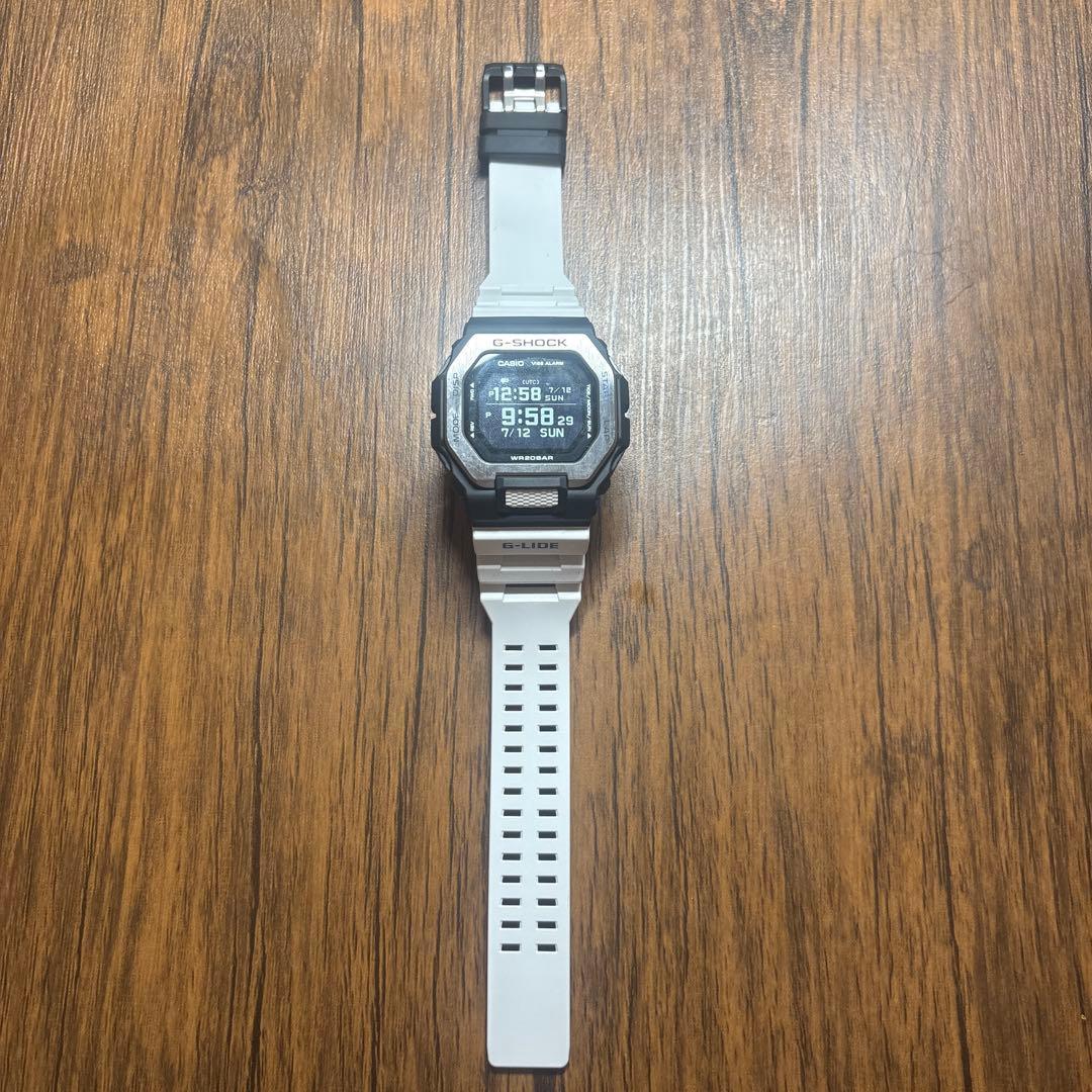 Used CASIO G-SHOCK G-LIDE digital watch
