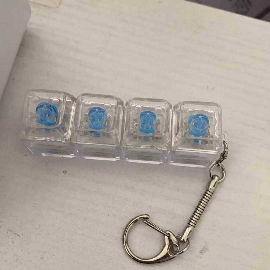 

Mechanical Keyboard Keycap Stress Relief Toy 4-Key Transparent LED Light Portable Fidget Toy for Office Workers Students прозорий