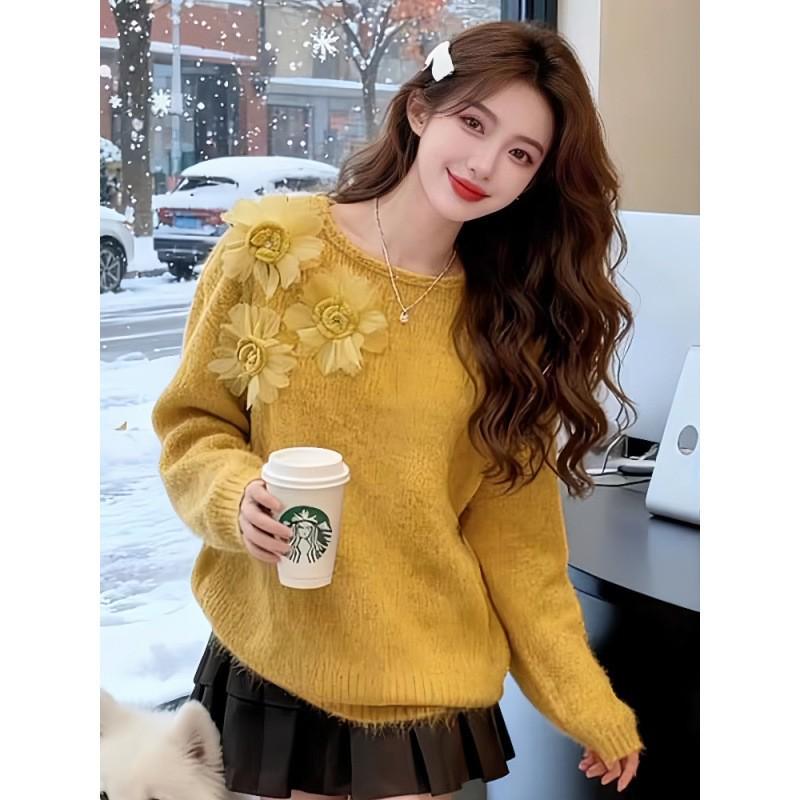 Women's 3D Floral Knit Sweater - Round Neck, Soft Long Sleeve Pullover for Autumn & Winter