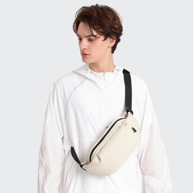 

WEZHO Multi-functional Waist Chest Bag