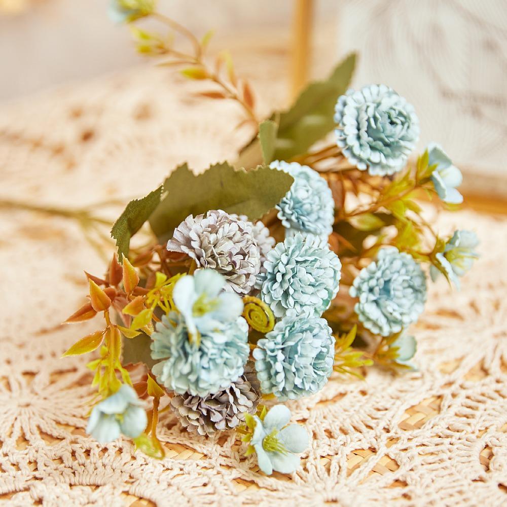 

Мініатюрні штучні гвоздики Шовкові квіти для декору обіднього столу та бутоньєрок синій