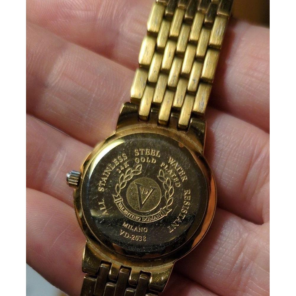 Used VALENTINO DOMANI watch diamond gold