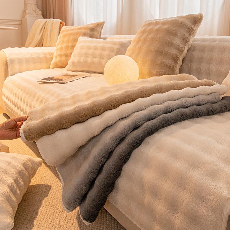 Winter Bubble Fleece Sofa Cushion Non-Slip High-Grade Cream Light Luxury Seat Cushion Winter Thickened Thermal Cover Cover Cloth Towel