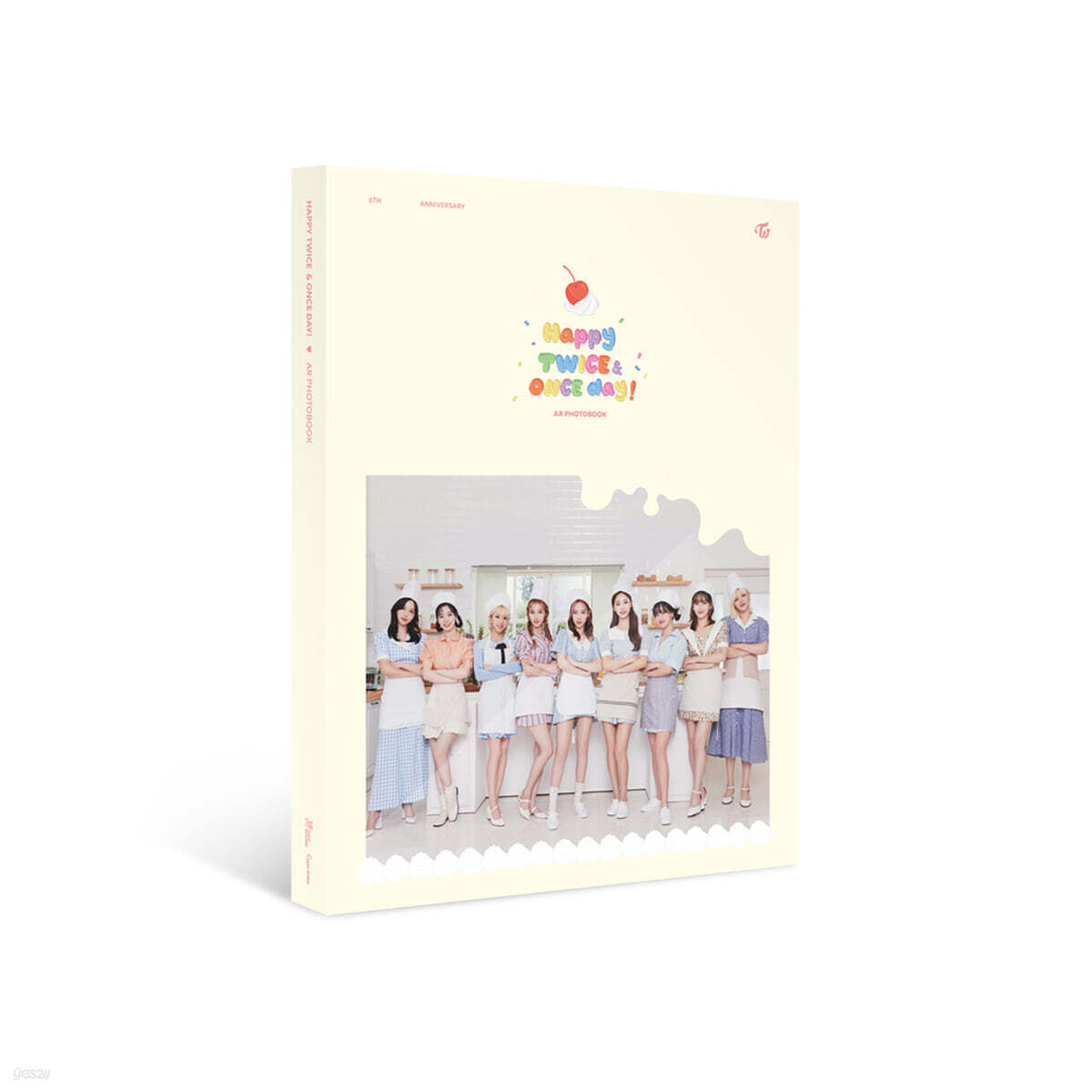 

TWICE - Happy TWICE & ONCE day! AR Photobook (6th Anniversary Limited Edition)