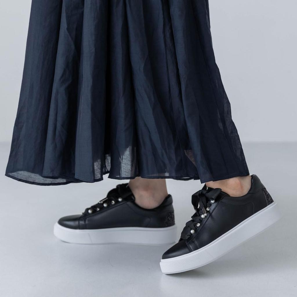 [Evol] Soft Pearl Stone Sneakers, Sizes S-LL