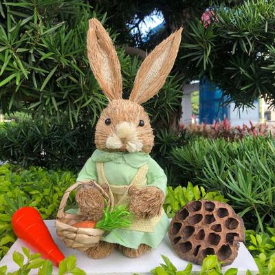 Thema Fenster Schießrequisiten Osterparty Haus Garten Kaninchen Dekorationen 35cm Strohkaninchen Stehende Kaninchen Kaninchen Dekoration